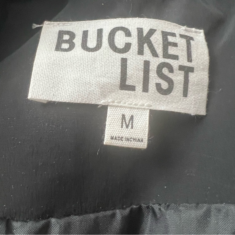 Bucket List Black Ruffled Puffer Vest -- M - Picture 8 of 10